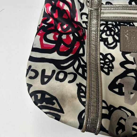 Coach Women's Bag - Picture 3 of 8